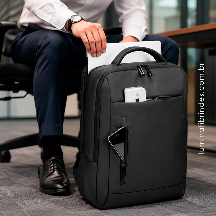Mochila Office Titan